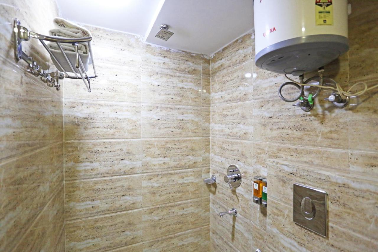 Hotel Grand Suites By D'Capitol Near Delhi Airport New Delhi Buitenkant foto
