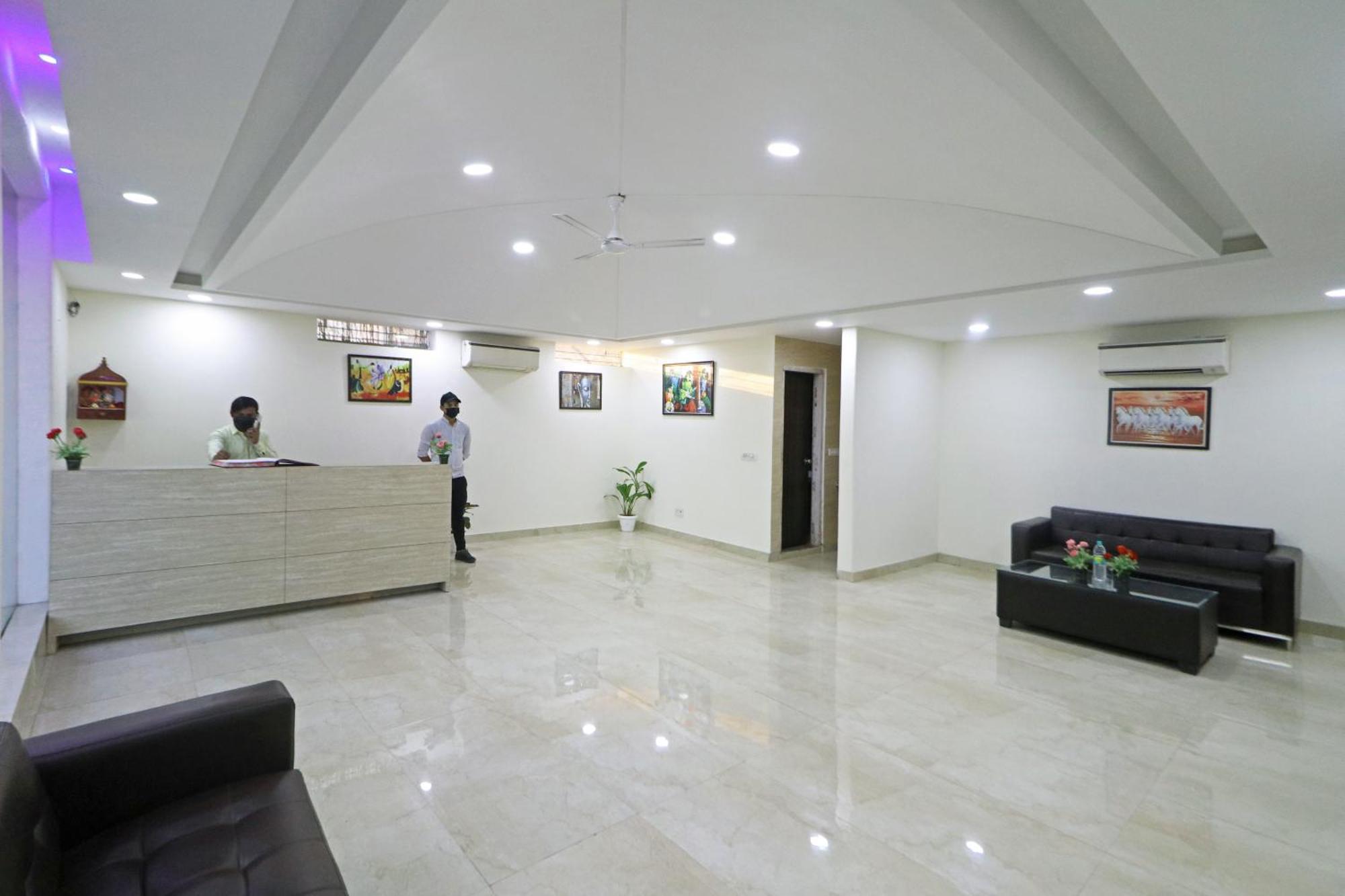 Hotel Grand Suites By D'Capitol Near Delhi Airport New Delhi Buitenkant foto