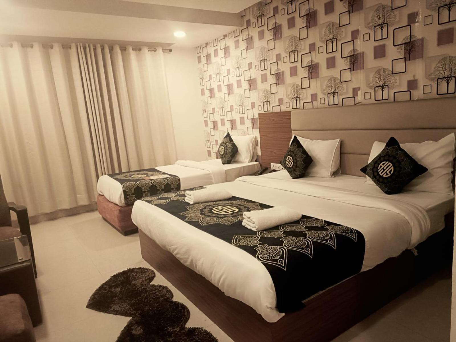 Hotel Grand Suites By D'Capitol Near Delhi Airport New Delhi Buitenkant foto
