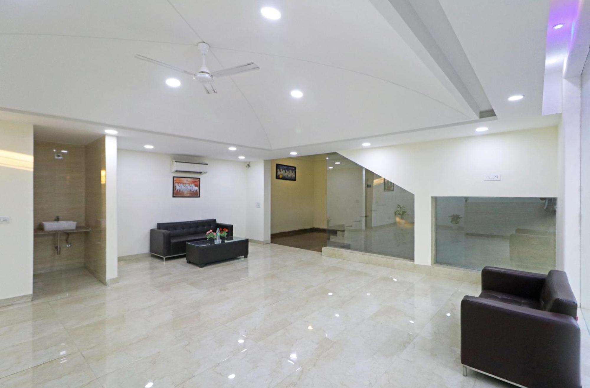 Hotel Grand Suites By D'Capitol Near Delhi Airport New Delhi Buitenkant foto